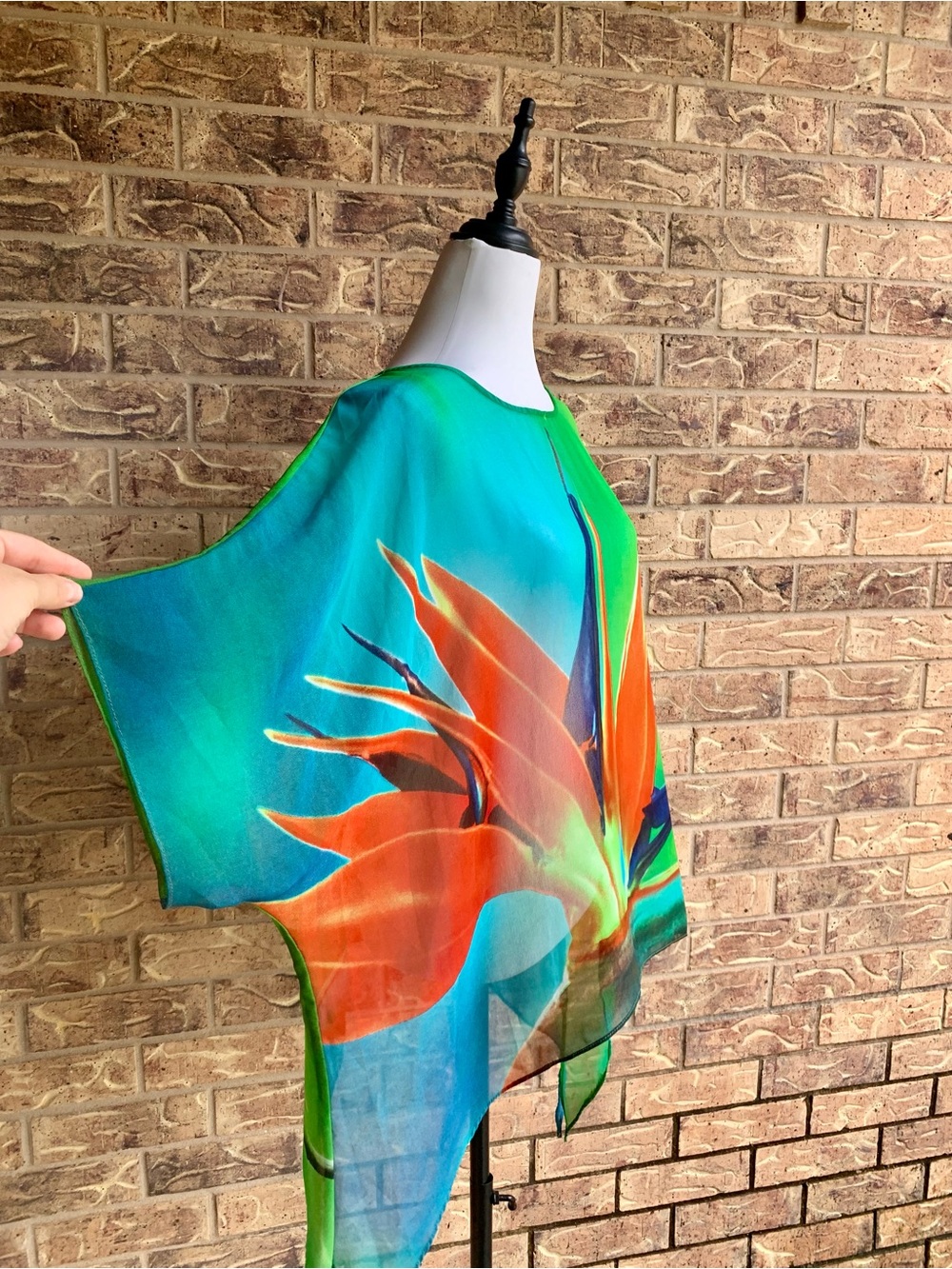 Unique Vintage Style Tropical Bird of Paradise Print Sheer Poncho Top - Picture 5 of 10
